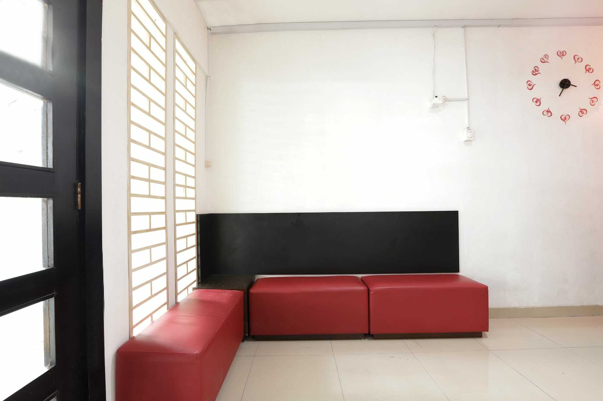 Oyo 345 Wynne Residence Jakarta Eksteriør bilde